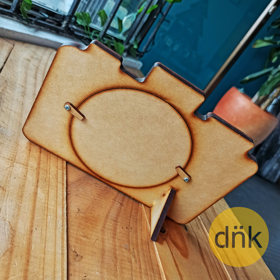 Portarretrato En Forma De Camara